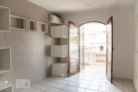 Casa à venda com 270m², 4 quartos e 5 vagas Casa à venda com 270m², 4 quartos e 5 vagasQuarto 3