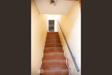 Casa à venda com 270m², 4 quartos e 5 vagas Casa à venda com 270m², 4 quartos e 5 vagasEntrada