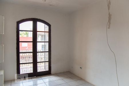 Casa à venda com 270m², 4 quartos e 5 vagas Casa à venda com 270m², 4 quartos e 5 vagasQuarto 3