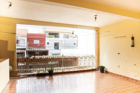 Casa à venda com 270m², 4 quartos e 5 vagas Casa à venda com 270m², 4 quartos e 5 vagasÁrea Externa