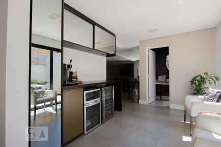Sala 2 de casa de condomínio à venda com 4 quartos, 245m² em Vila Tramontano, São Paulo