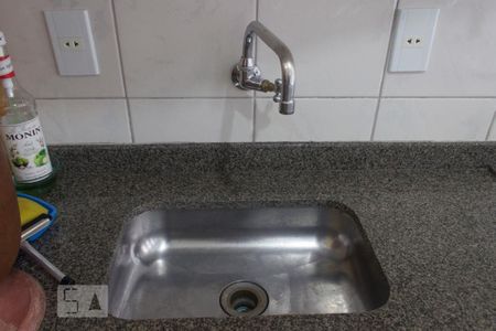 Apartamento à venda com 45m², 1 quarto e sem vagaPia