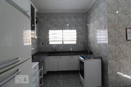 Casa à venda com 280m², 2 quartos e 5 vagasCozinha armários