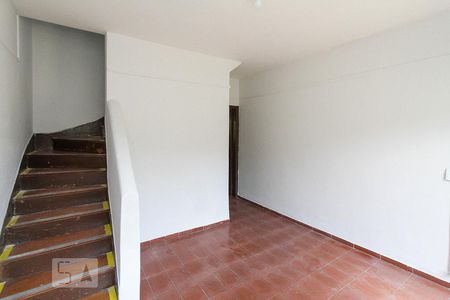 Sala de casa para alugar com 2 quartos, 95m² em Vila Laís, São Paulo