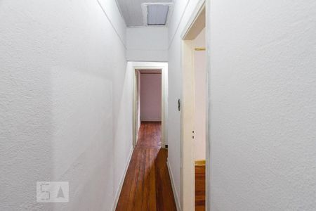 Corredor de casa para alugar com 2 quartos, 95m² em Vila Laís, São Paulo