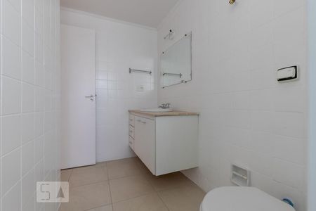 Apartamento à venda com 80m², 2 quartos e 1 vaga Apartamento à venda com 80m², 2 quartos e 1 vagaBanheiro