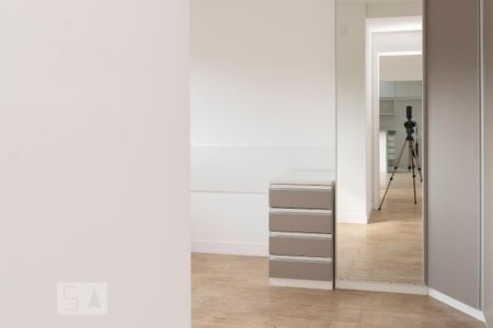 Quarto 2 de apartamento para alugar com 2 quartos, 50m² em Vila Santa Catarina, São Paulo
