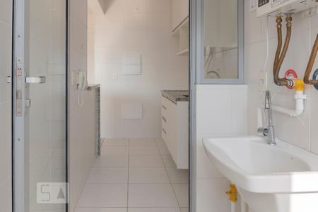 Área de Serviço de apartamento para alugar com 2 quartos, 50m² em Vila Santa Catarina, São Paulo