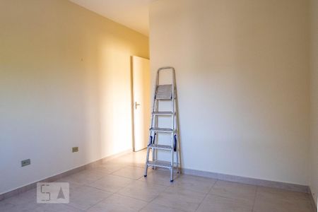 Suíte de casa para alugar com 3 quartos, 130m² em Vila Mariza Mazzei, São Paulo