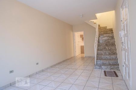 Sala de casa para alugar com 3 quartos, 130m² em Vila Mariza Mazzei, São Paulo