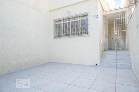 Casa para alugar com 130m², 3 quartos e 2 vagas Casa para alugar com 130m², 3 quartos e 2 vagasGaragem
