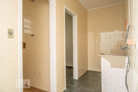 Casa para alugar com 130m², 3 quartos e 2 vagas Casa para alugar com 130m², 3 quartos e 2 vagasÁrea de Serviço