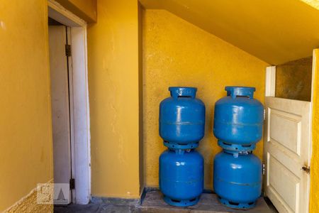 Casa à venda com 800m², 3 quartos e 2 vagasPorão