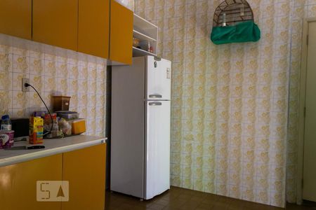 Casa à venda com 800m², 3 quartos e 2 vagasCozinha