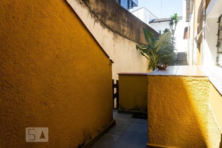 Casa à venda com 800m², 3 quartos e 2 vagasPorão