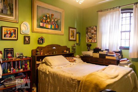 Casa à venda com 800m², 3 quartos e 2 vagasQuarto 1