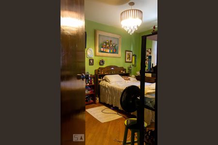 Casa à venda com 800m², 3 quartos e 2 vagasQuarto 1