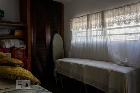 Casa à venda com 800m², 3 quartos e 2 vagasQuarto de Serviço