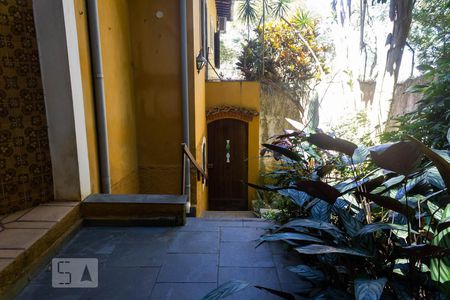 Casa à venda com 800m², 3 quartos e 2 vagasÁrea Externa