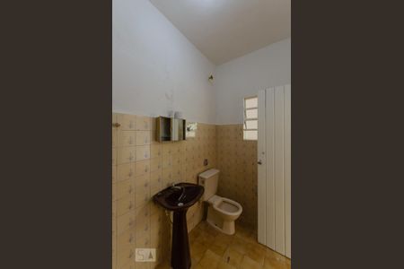 Banheiro de casa para alugar com 1 quarto, 50m² em Cidade Antônio Estevão de Carvalho, São Paulo