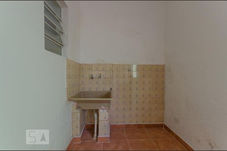 Área de Serviço de casa para alugar com 1 quarto, 50m² em Cidade Antônio Estevão de Carvalho, São Paulo