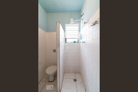 Banheiro de casa à venda com 2 quartos, 120m² em Vila Camargos, Guarulhos