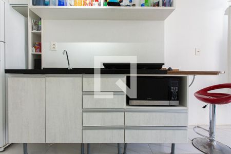 Apartamento à venda com 27m², 1 quarto e sem vaga Apartamento à venda com 27m², 1 quarto e sem vagaCozinha - Armários