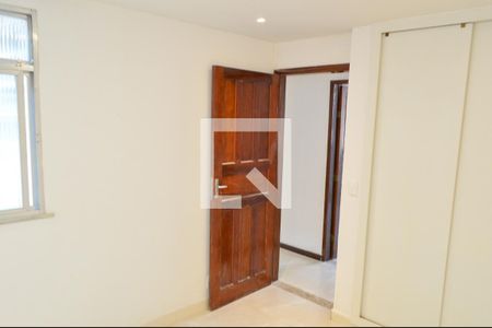 Suíte de casa de condomínio à venda com 2 quartos, 120m² em Taquara, Rio de Janeiro