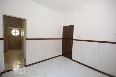 Sala de casa de condomínio à venda com 2 quartos, 75m² em Taquara, Rio de Janeiro