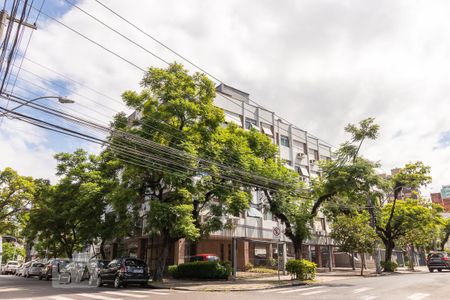 Apartamento para alugar com 76m², 3 quartos e 1 vaga Apartamento para alugar com 76m², 3 quartos e 1 vagaFachada
