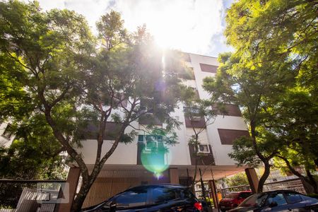 Apartamento para alugar com 76m², 3 quartos e 1 vaga Apartamento para alugar com 76m², 3 quartos e 1 vagaFachada