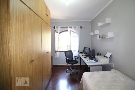Casa à venda com 352m², 4 quartos e 5 vagasquarto 1