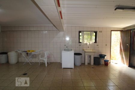 Casa à venda com 352m², 4 quartos e 5 vagasÁrea de Serviço