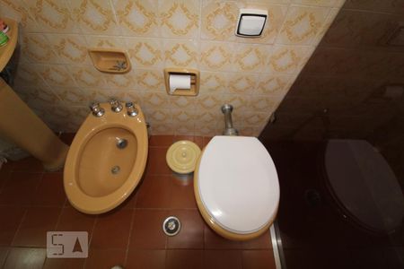 Casa à venda com 352m², 4 quartos e 5 vagasbanhe 1