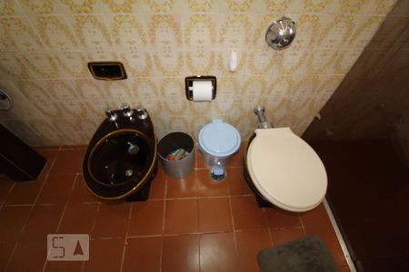 Casa à venda com 352m², 4 quartos e 5 vagasbanhe 1