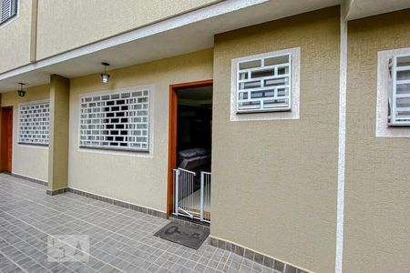 Casa de condomínio à venda com 120m², 3 quartos e 2 vagasÁrea externa