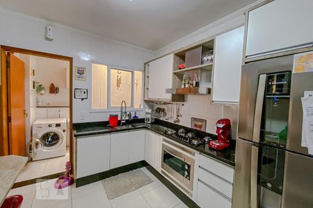 Casa de condomínio à venda com 120m², 3 quartos e 2 vagasCozinha