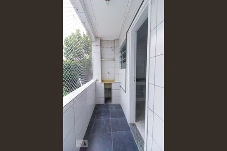 Apartamento para alugar com 90m², 2 quartos e sem vagaÁrea de Serviço