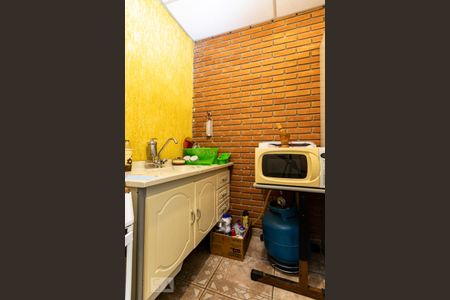 Casa à venda com 220m², 4 quartos e 5 vagas Casa à venda com 220m², 4 quartos e 5 vagasCozinha casa 2