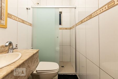 Casa à venda com 220m², 4 quartos e 5 vagas Casa à venda com 220m², 4 quartos e 5 vagasBanheiro