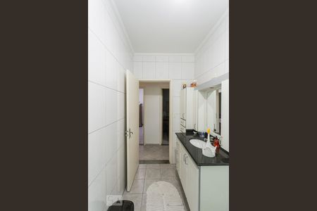 Casa à venda com 250m², 4 quartos e 3 vagasBanheiro