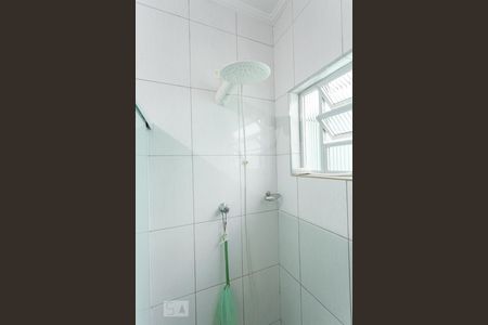 Casa à venda com 250m², 4 quartos e 3 vagasChuveiro