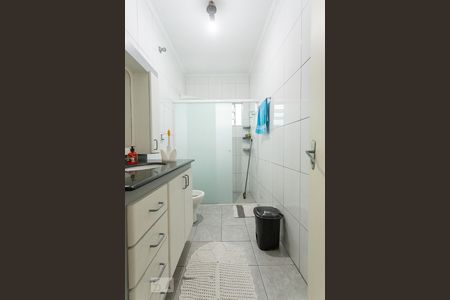 Casa à venda com 250m², 4 quartos e 3 vagasBanheiro