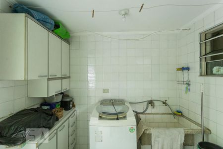 Casa à venda com 250m², 4 quartos e 3 vagasLavanderia