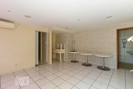 Apartamento à venda com 48m², 2 quartos e 1 vagaÁrea comum - Salão de festas