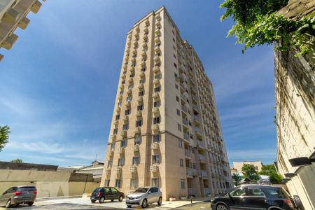 Apartamento à venda com 48m², 2 quartos e 1 vagaFachada do Bloco