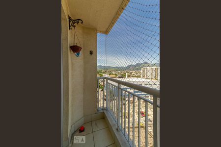 Varanda de apartamento à venda com 2 quartos, 48m² em Del Castilho, Rio de Janeiro