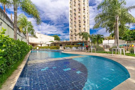 Apartamento à venda com 48m², 2 quartos e 1 vagaÁrea comum - Piscina