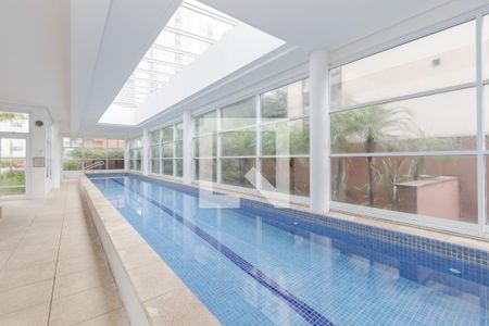 Studio para alugar com 41m², 1 quarto e 1 vaga Studio para alugar com 41m², 1 quarto e 1 vagaPiscina Coberta