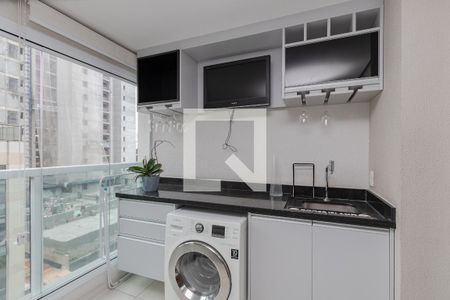 Studio para alugar com 41m², 1 quarto e 1 vaga Studio para alugar com 41m², 1 quarto e 1 vagaVaranda